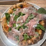 ピッツァとワイン nia - 