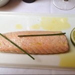 HotelCostes TheRestaurant&TheTerace - メイン、サーモンのボイルしたもの、シンプル、和食みたい