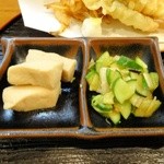 くぼ田 - 高野豆腐、お新香