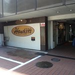 ホーカーズ - オヒスビルの１階