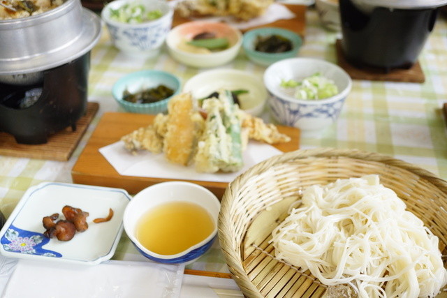 郡上八幡 大滝鍾乳洞 グジョウハチマン オオタキショウニュウドウ 郡上八幡 釜飯 食べログ