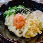 ヨコクラうどん - 温玉明太ぶっかけ