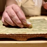 鮨 華 - 握り ヒラメの昆布締め