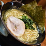 壱角家 - 料理写真:ラーメン・並(お客様感謝祭価格680円)2025年4月