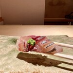 鮨 華 - 握り 鯵