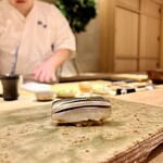 鮨 華 - 握り コハダ