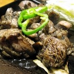 車 - 地頭鶏地鶏もも炭火焼き　これ外せませんよ