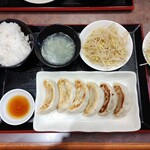 餃子の市 飛龍閣 - 