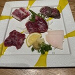 菜な みずき - 馬刺しの盛合せ