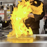 中華鉄板 上上 - ファイヤー