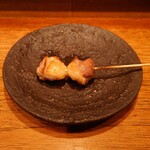 鶏一途 - 焼鳥_雌のもも肉