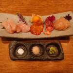 鶏一途 - 地鶏刺身の盛り合わせ(胸肉、白子、白肝、心臓、ささみ、ほおずき)