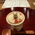 おかもと - 白魚、ウド、フカヒレ、茶碗蒸し、フグ白子ソース
      