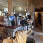 浜焼き篤丸 - 内観