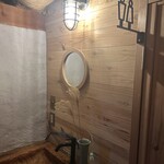 浜焼き篤丸 - 内観