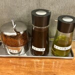 SHIBIRE-NOODLES 蝋燭屋 京橋エドグラン店 - 卓上調味料 2025年4月