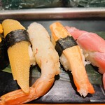 浜寿司 - 海老がいい物入荷したらしくこの日は大きかったですね、嬉しいです。