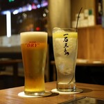 厳選焼肉 一石三鳥 - 生ビール アサヒ スーパードライ＆プレミアムレモンサワー