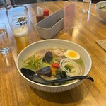 鳥羽ちゃんぽんと炙り鯖寿司 花清水 - 