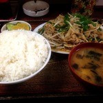 光栄 - ピーマン肉炒め定食