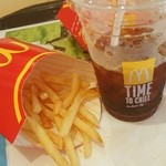 マクドナルド - 全サイズ150円ポテト！！(^w^)