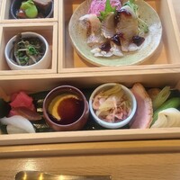 グリシーヌ - 