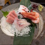 竹や - 刺身盛り合わせ