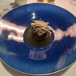 Crevette Dining - 日本酒でマリネした牛ホホ肉の煮込み　アンコールペッパーのアクセントで