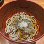 ダイナミックキッチン＆バー 燦 - 山菜卸し蕎麦