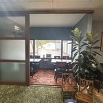 ドックランカフェ プチ・プチ - 個室もあり、ドアを締め切ることも可能です。