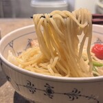 名前のないラーメン屋 - もつラーメン(柚子麺・大盛)