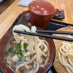 手ぶちうどん 吉平 - アツアツのお汁最高