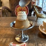 カフェ こぼれび - 『平飼い卵の紅茶プリン¥715』 『Cafe Latte¥715』