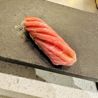 神楽坂 鮨 弥栄 - まぐろ