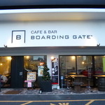 ボーディングゲート - 2014.08 知多半田駅のロータリー側に出て右に行って道なりに、名鉄インを越えて少し行くとお店です。