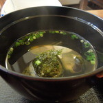 味処 佐とう - お澄ましは、しったかという巻貝のお澄まし