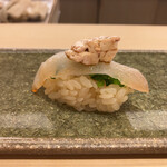 鮨 ひろ海 - 馬面ハギ肝のせ