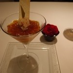 ルメルシマン オカモト - コンソメジュレと人参ムースの絶妙組み合わせ