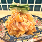 BOXX TOKYO - 蒸し鶏とくらげの中華合え