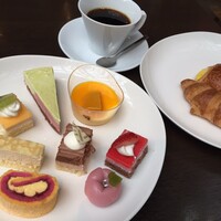 リュクス ダイニング ハプナ - 