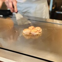 けやき坂 - ホタテ貝の鉄板焼