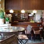 スパイス - アジアンテイストな店内