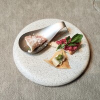 isolata - 
