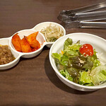 百済 - サラダとおかず3点盛り