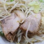 ラーメン二郎  朝倉街道駅前店 - この日の豚