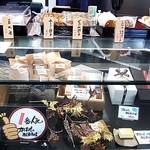 오카시도코로 하나오카 가루이자와점 - お菓子ケース