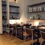 エヴァダイニング - 内観