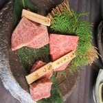 飛騨牛一頭家 馬喰一代 - 飛騨牛３種盛り