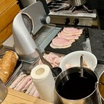 めん 呼白 - 厨房内