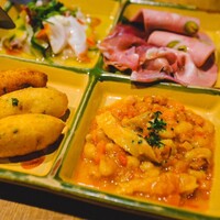 マヌエル タスカ ド ターリョ 丸の内店 - 